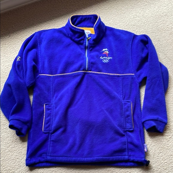 Vintage Olympics Pullover - Picture 1 of 4